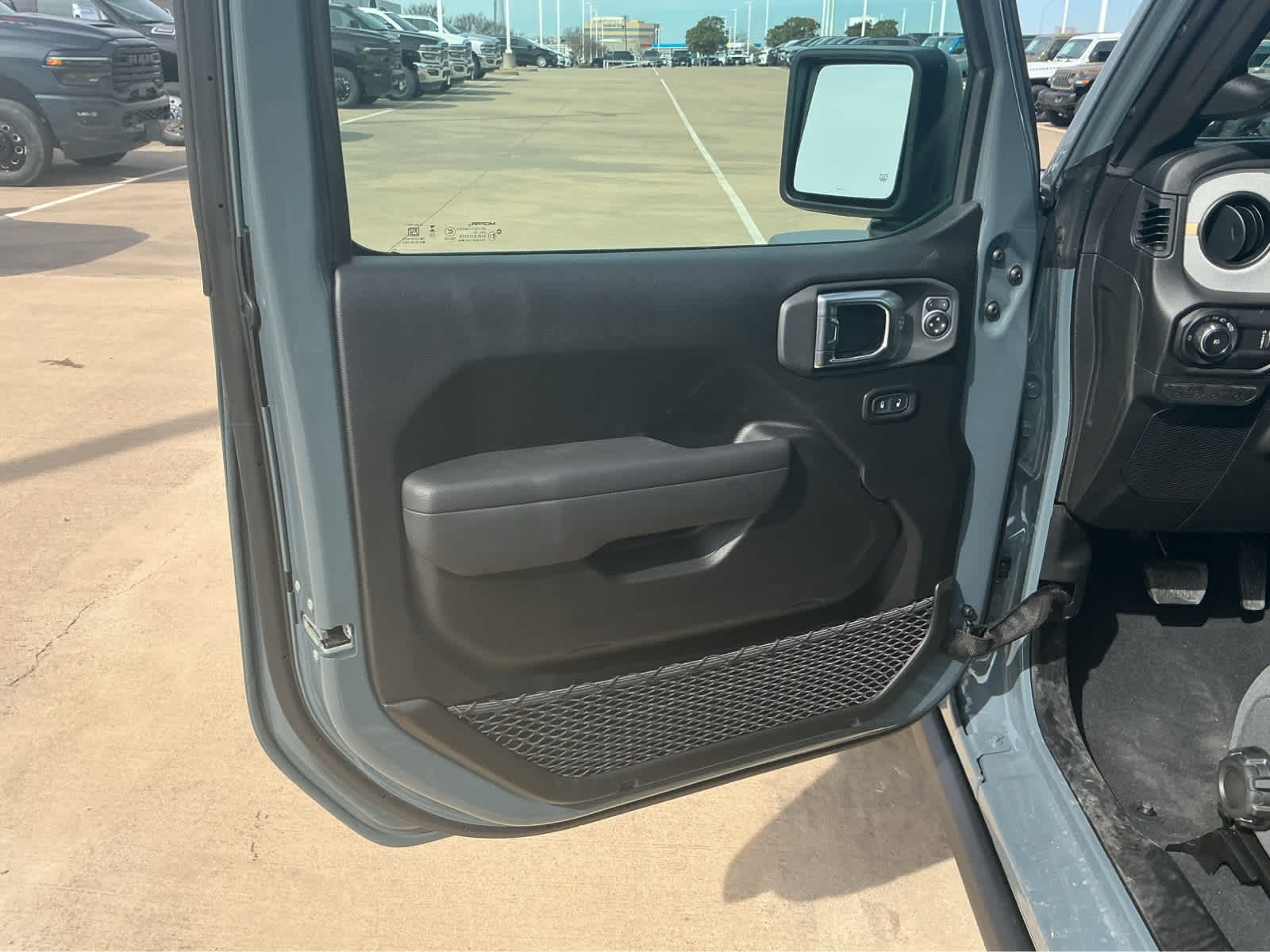 new 2026 Jeep Wrangler car, priced at $53,805