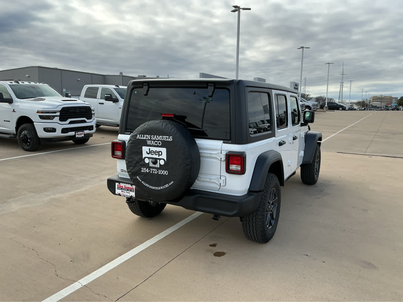 new 2026 Jeep Wrangler car, priced at $44,753