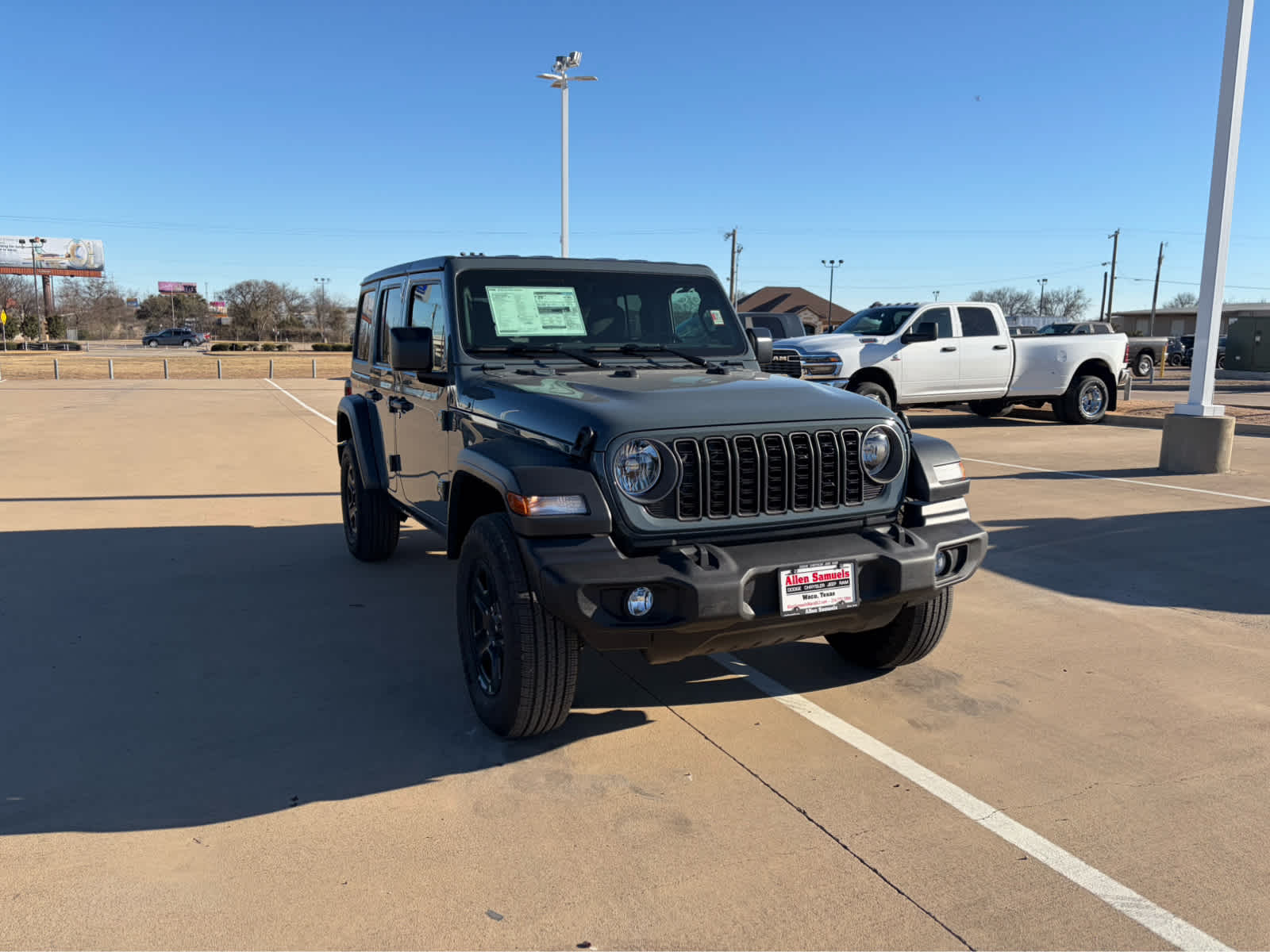 new 2026 Jeep Wrangler car, priced at $46,575