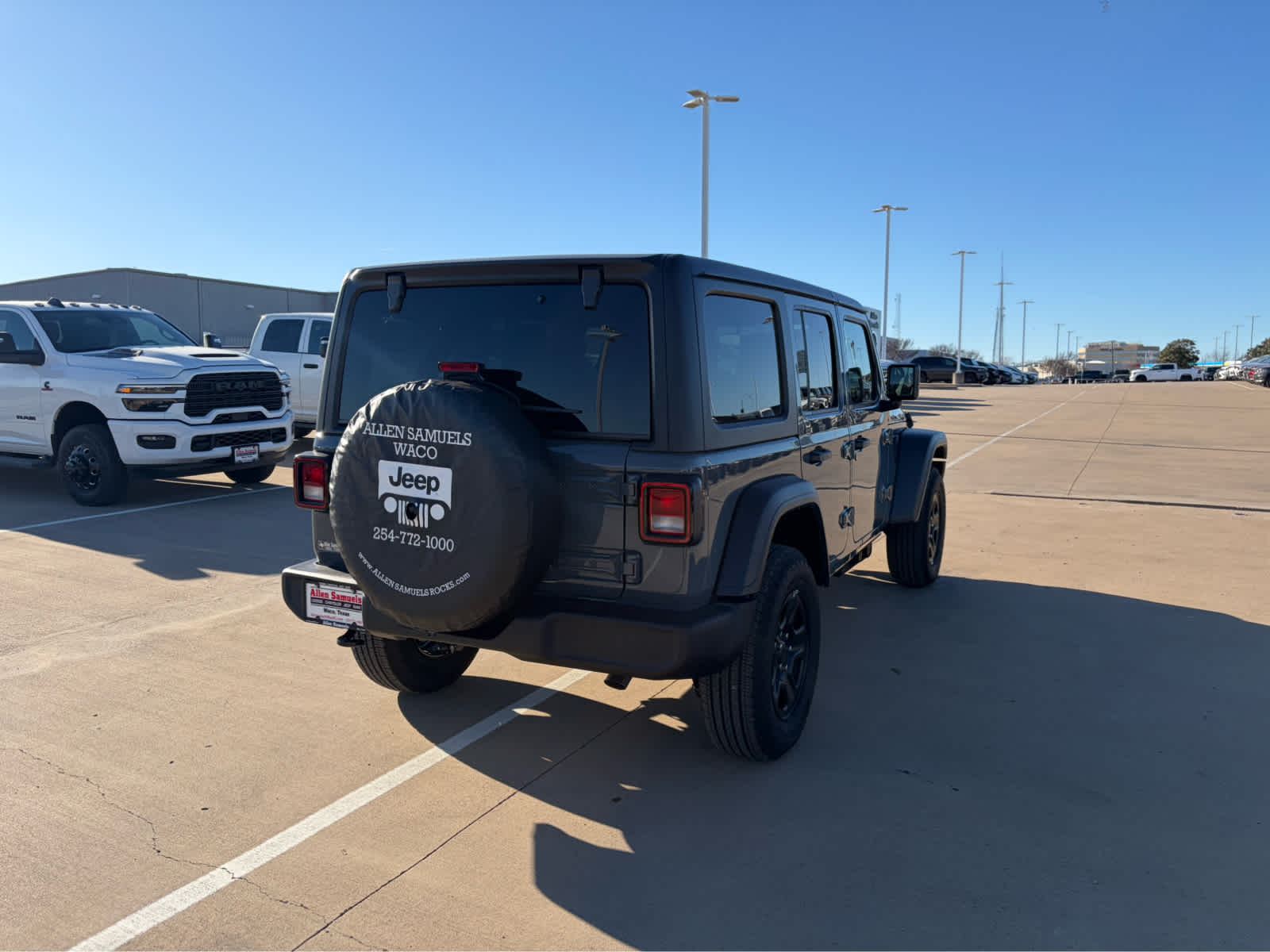 new 2026 Jeep Wrangler car, priced at $46,575