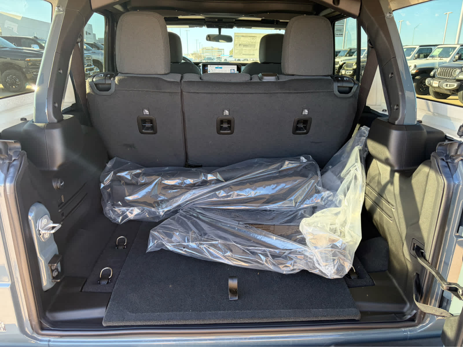 new 2026 Jeep Wrangler car, priced at $46,575