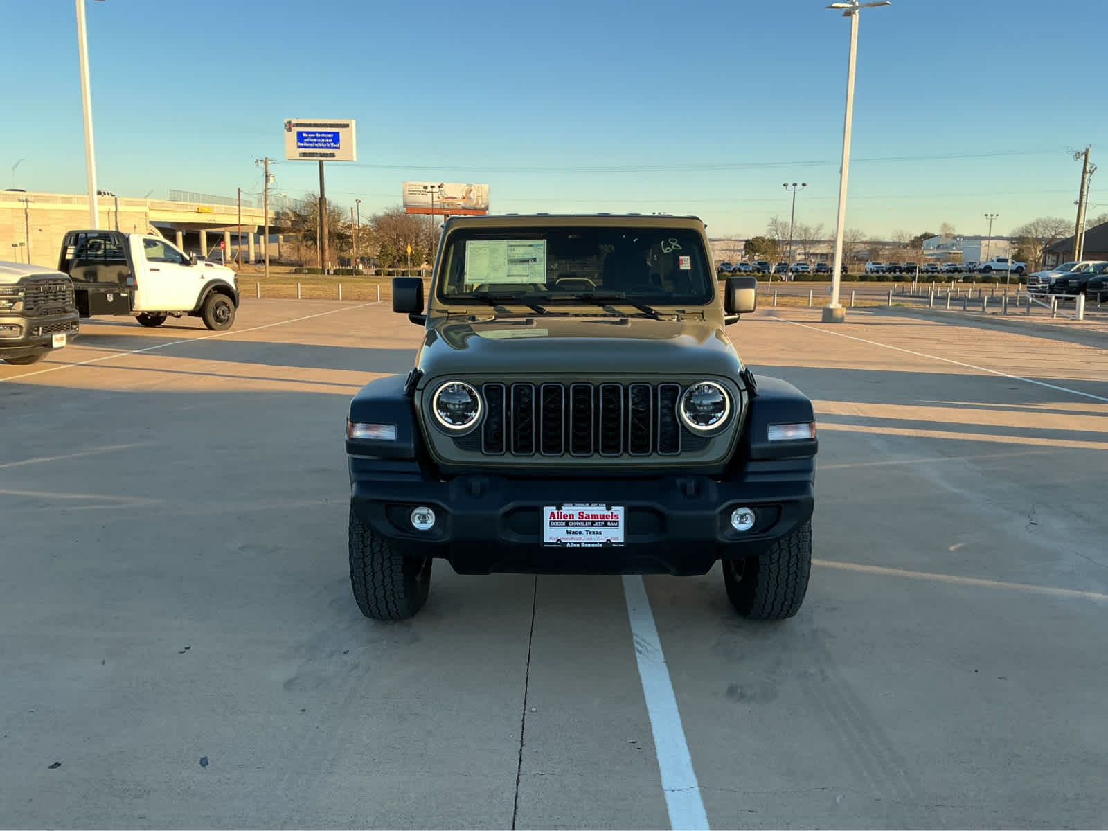 new 2026 Jeep Wrangler car, priced at $45,271
