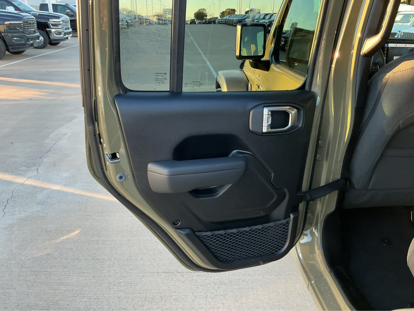 new 2026 Jeep Wrangler car, priced at $45,271