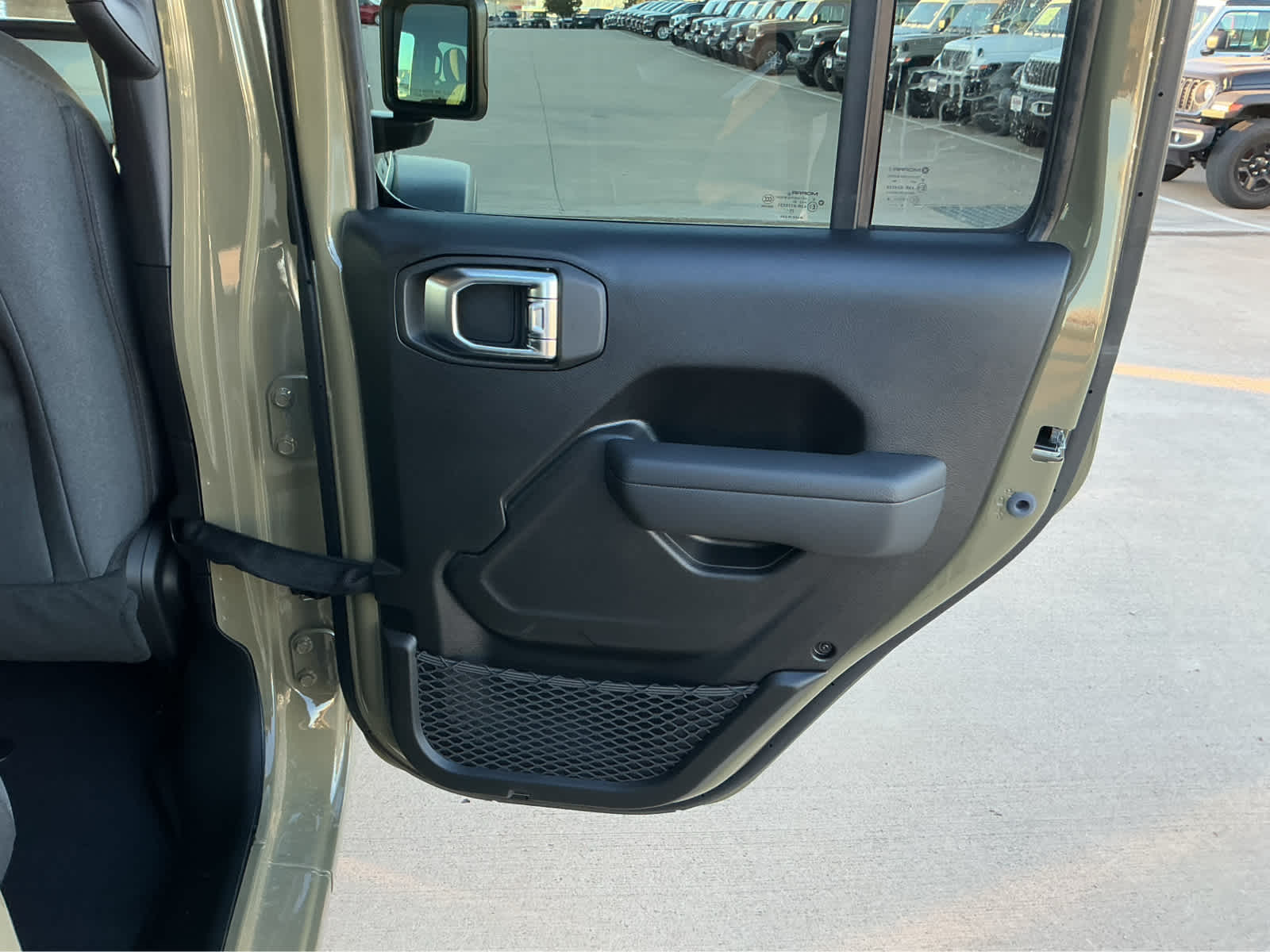 new 2026 Jeep Wrangler car, priced at $45,271