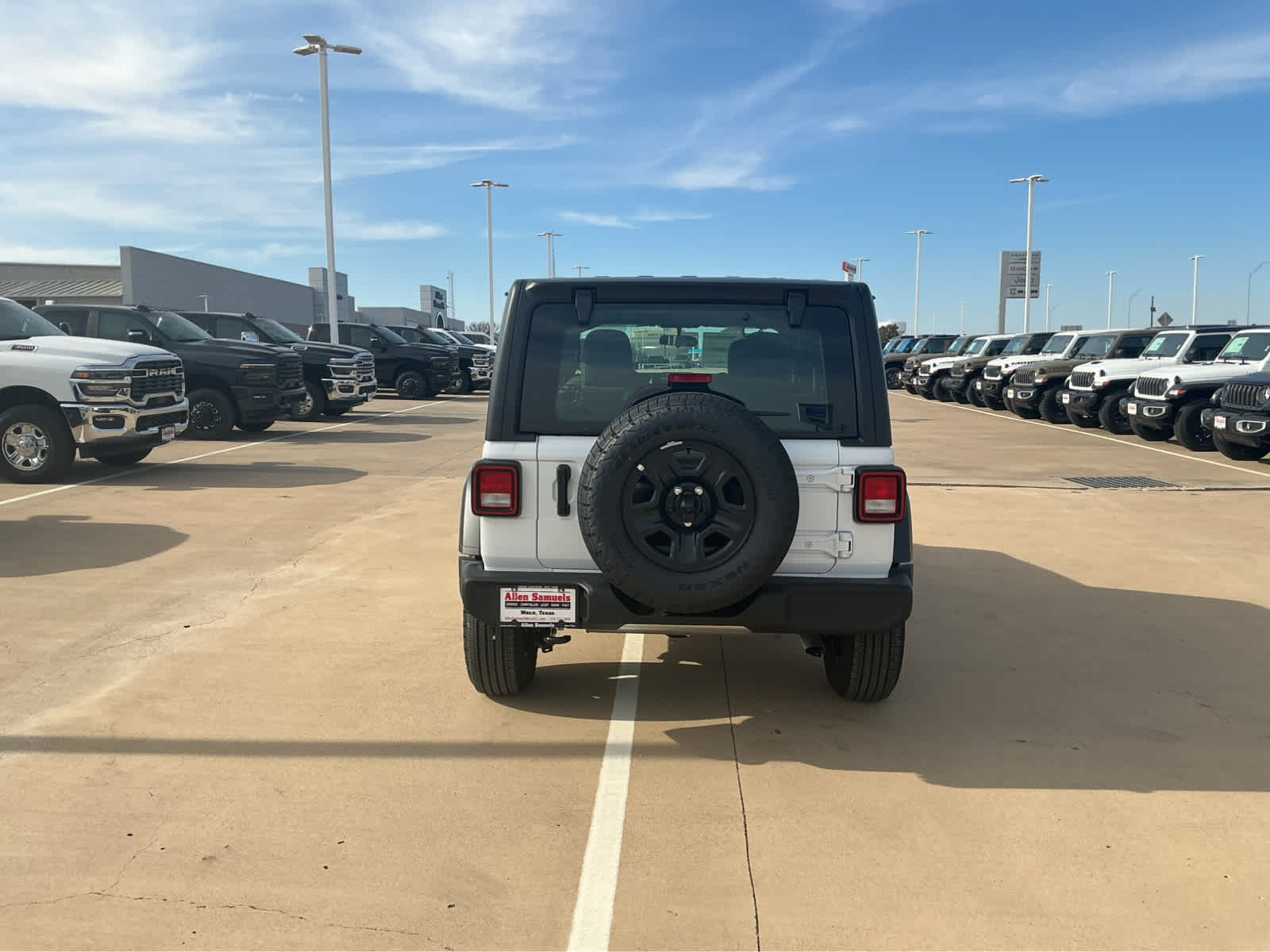 new 2026 Jeep Wrangler car, priced at $41,180