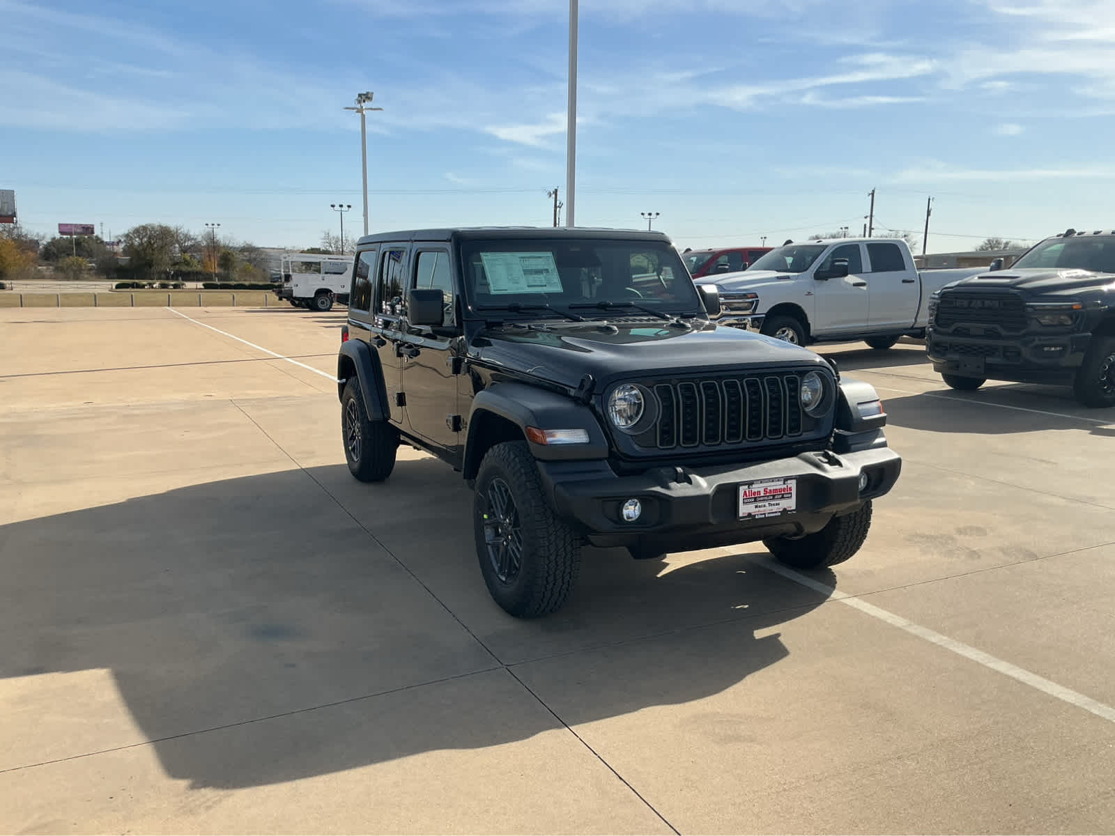 new 2026 Jeep Wrangler car, priced at $43,961