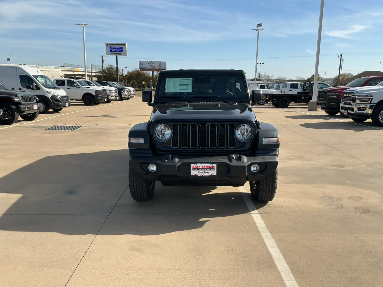 new 2026 Jeep Wrangler car, priced at $43,961