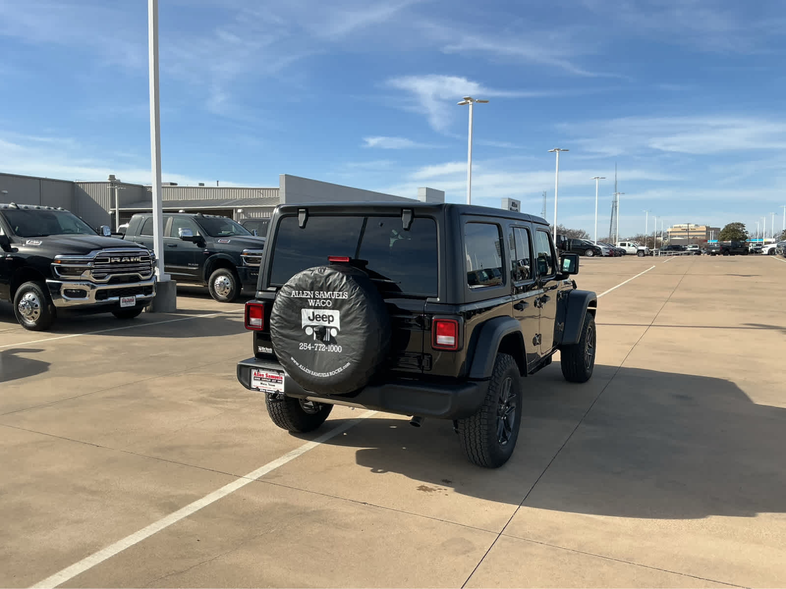 new 2026 Jeep Wrangler car, priced at $43,961