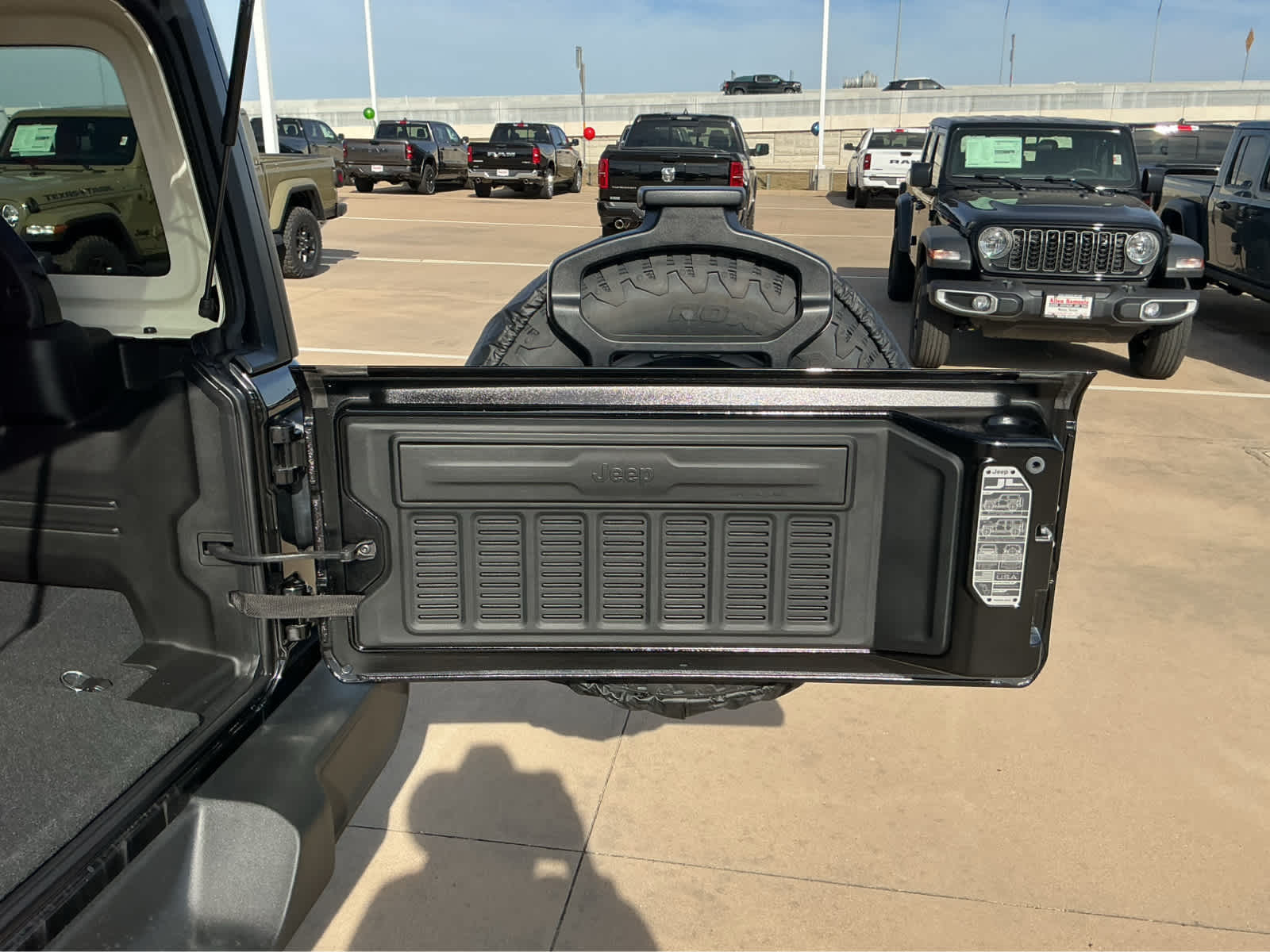 new 2026 Jeep Wrangler car, priced at $43,961