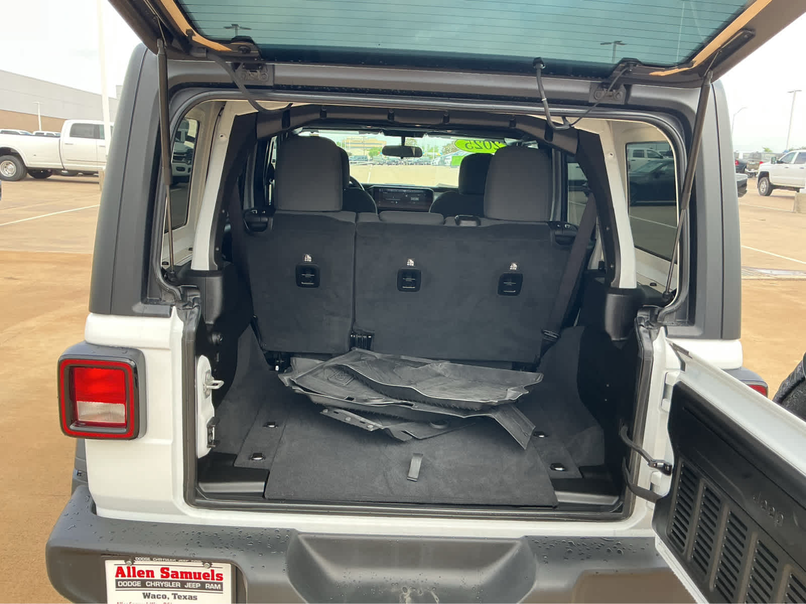 used 2025 Jeep Wrangler car, priced at $42,850