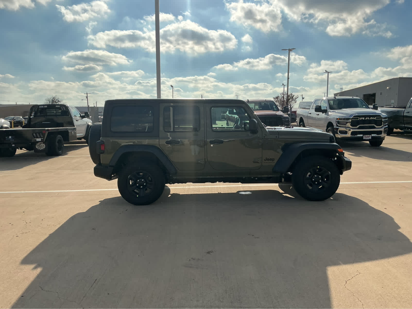 new 2026 Jeep Wrangler car, priced at $42,322