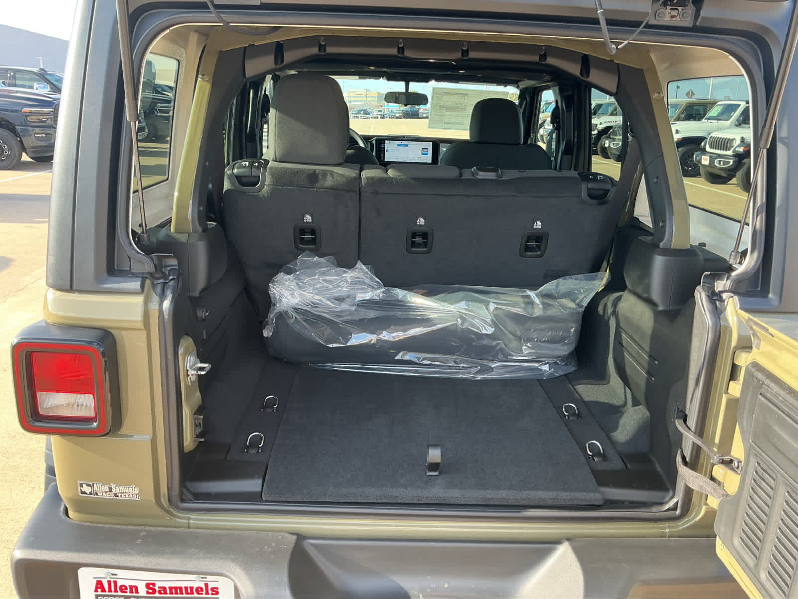 new 2026 Jeep Wrangler car, priced at $42,322