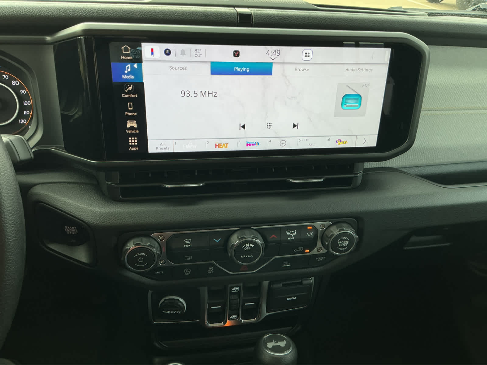 new 2026 Jeep Wrangler car, priced at $41,804