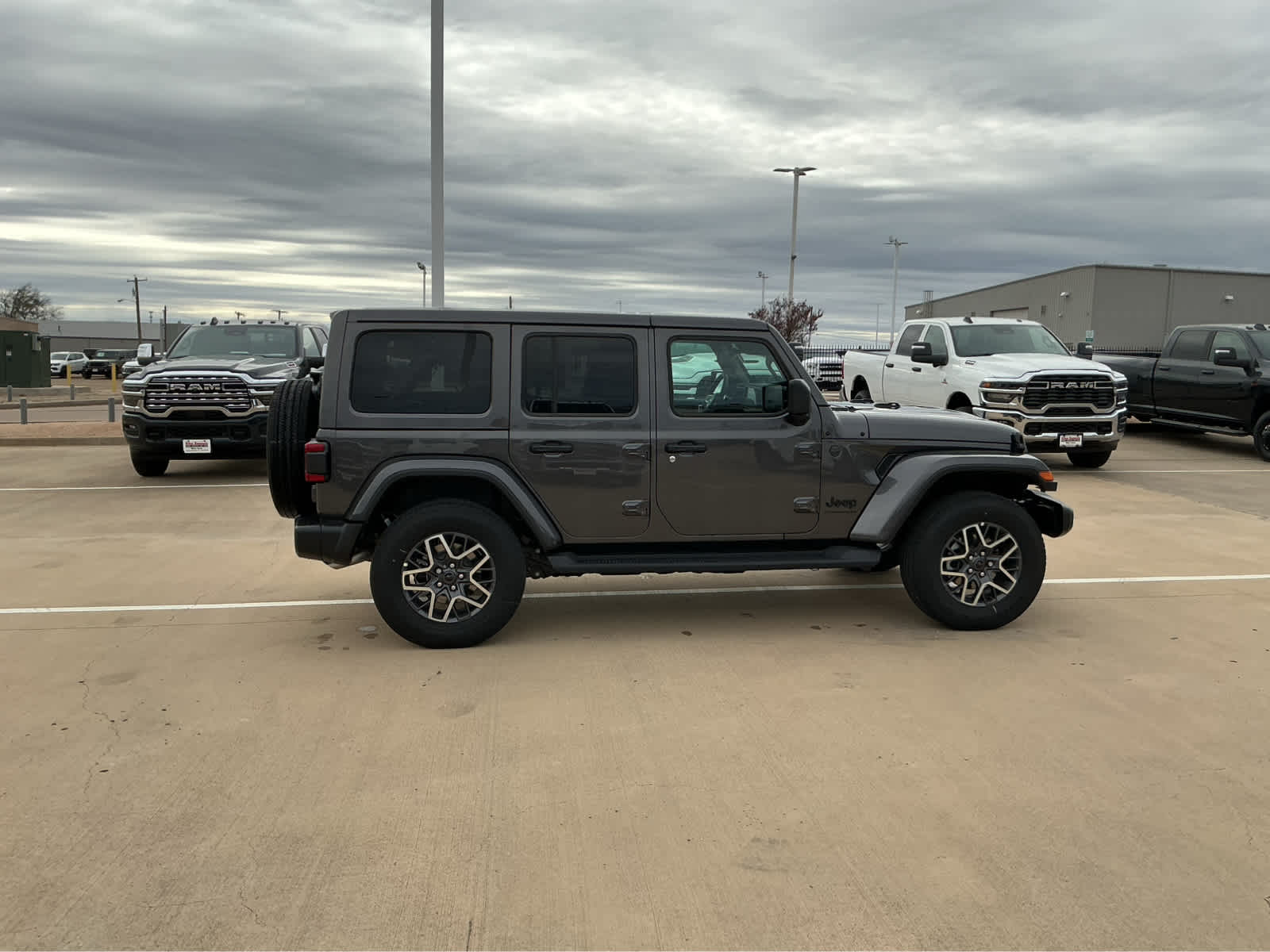 new 2026 Jeep Wrangler car, priced at $52,413