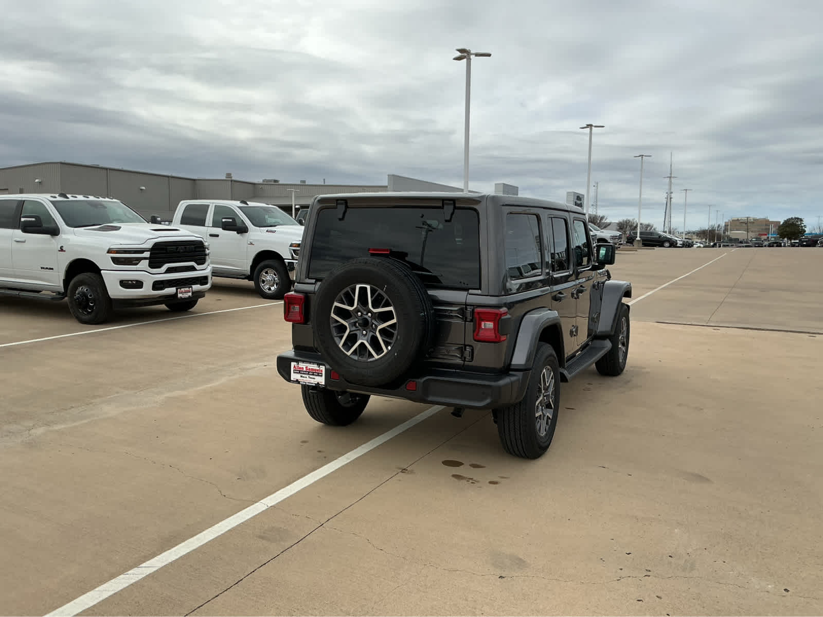 new 2026 Jeep Wrangler car, priced at $52,413
