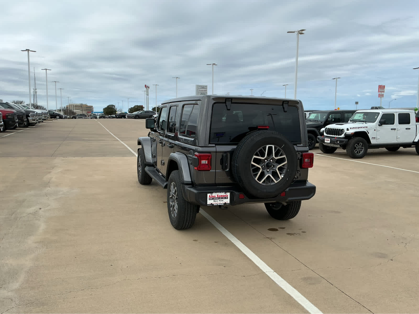 new 2026 Jeep Wrangler car, priced at $52,413