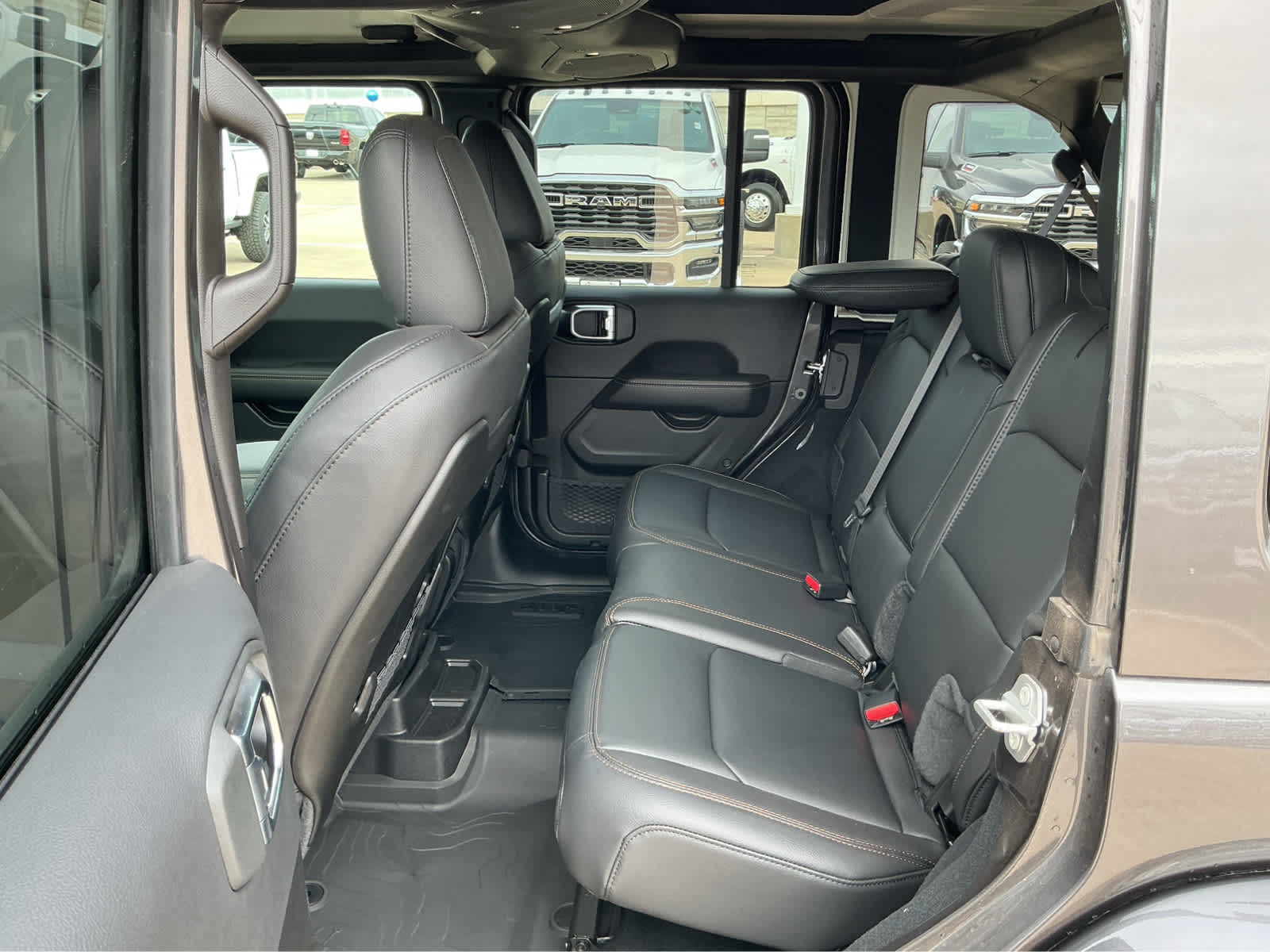 new 2026 Jeep Wrangler car, priced at $52,413