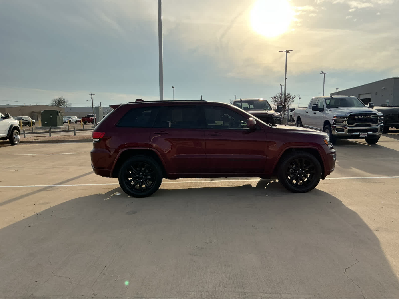 Used Car 2021 Jeep Grand Cherokee  Laredo X For Sale Under $25,000 In Waco, Texas