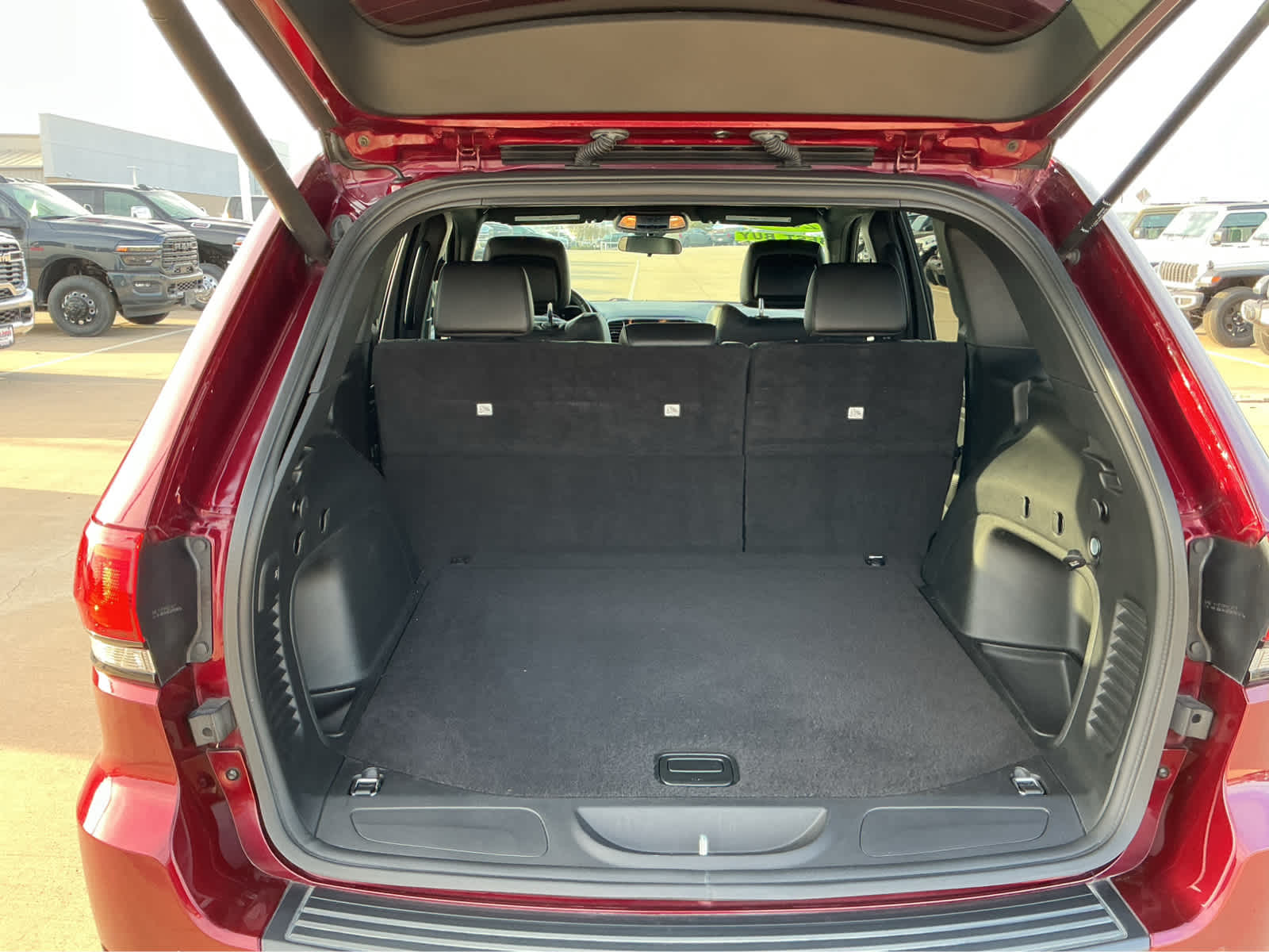 Used Car 2021 Jeep Grand Cherokee  Laredo X For Sale Under $25,000 In Waco, Texas