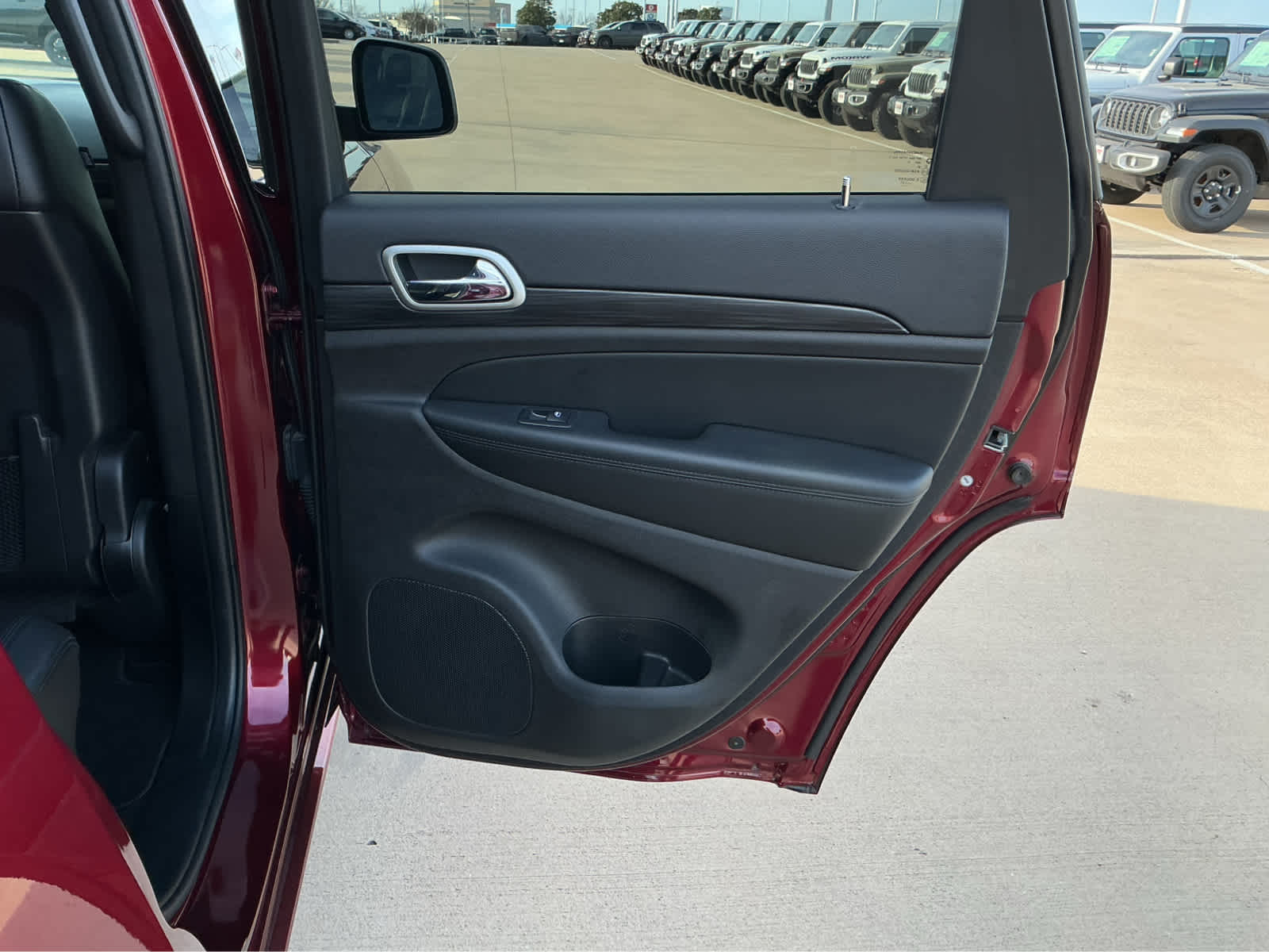 Used Car 2021 Jeep Grand Cherokee  Laredo X For Sale Under $25,000 In Waco, Texas