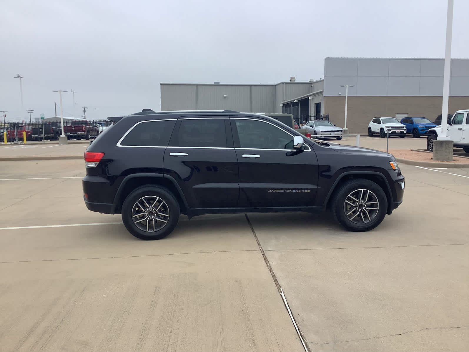 Used Car 2019 Jeep Grand Cherokee  Limited For Sale Under $25,000 In Waco, Texas
