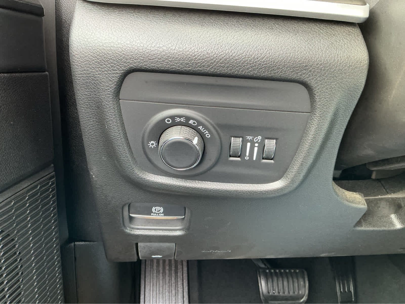 Used Car 2025 Jeep Grand Cherokee  Laredo For Sale Under $40,000 In Waco, Texas