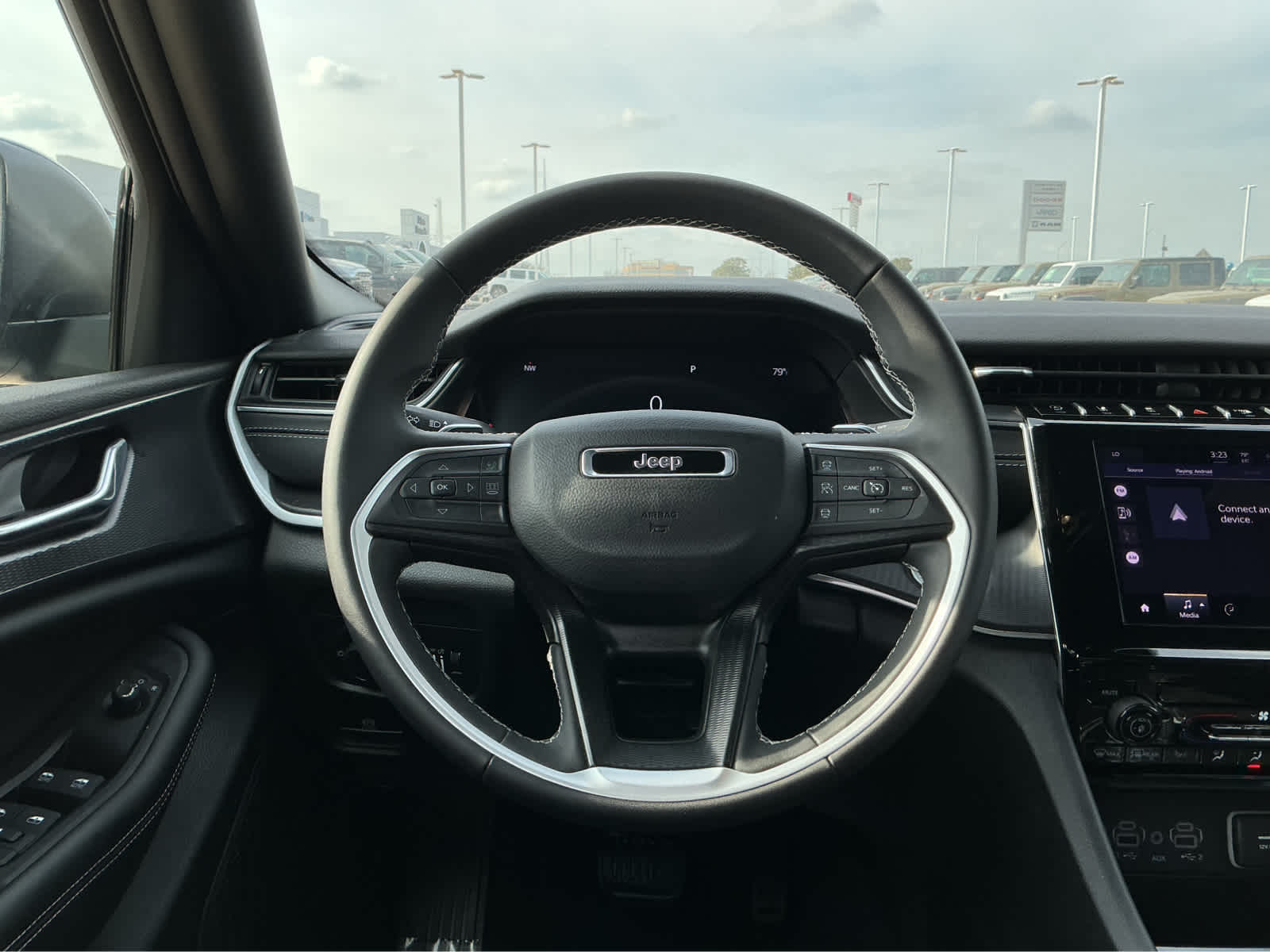 Used Car 2025 Jeep Grand Cherokee  Laredo For Sale Under $40,000 In Waco, Texas