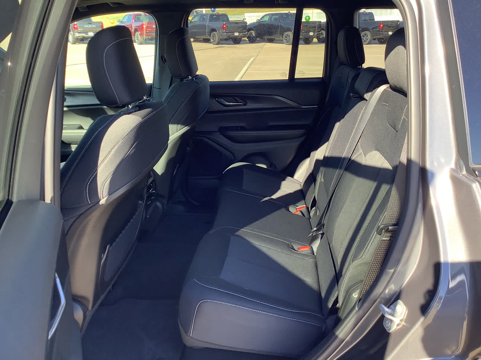 New Car 2025 Jeep Grand Cherokee  Laredo For Sale Under $40,000 In Waco, Texas