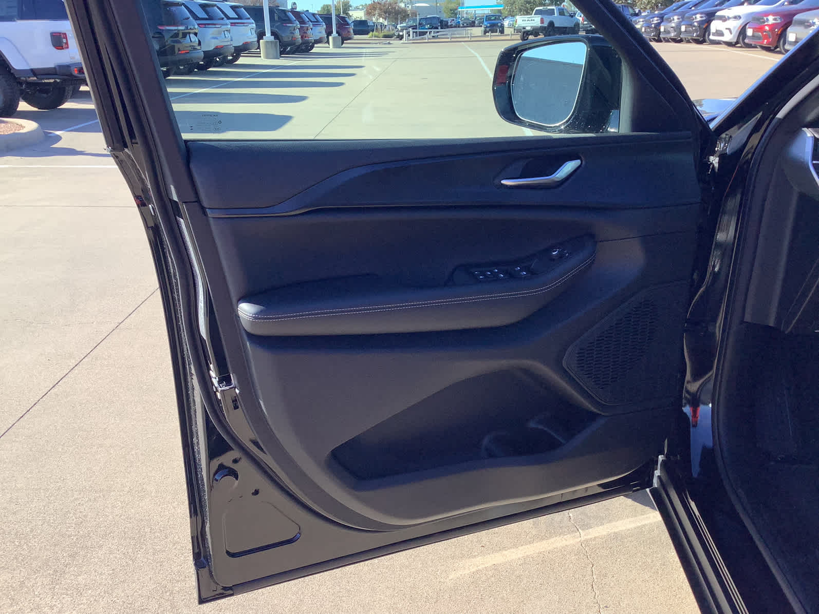 New Car 2025 Jeep Grand Cherokee  Altitude X For Sale Under $50,000 In Waco, Texas