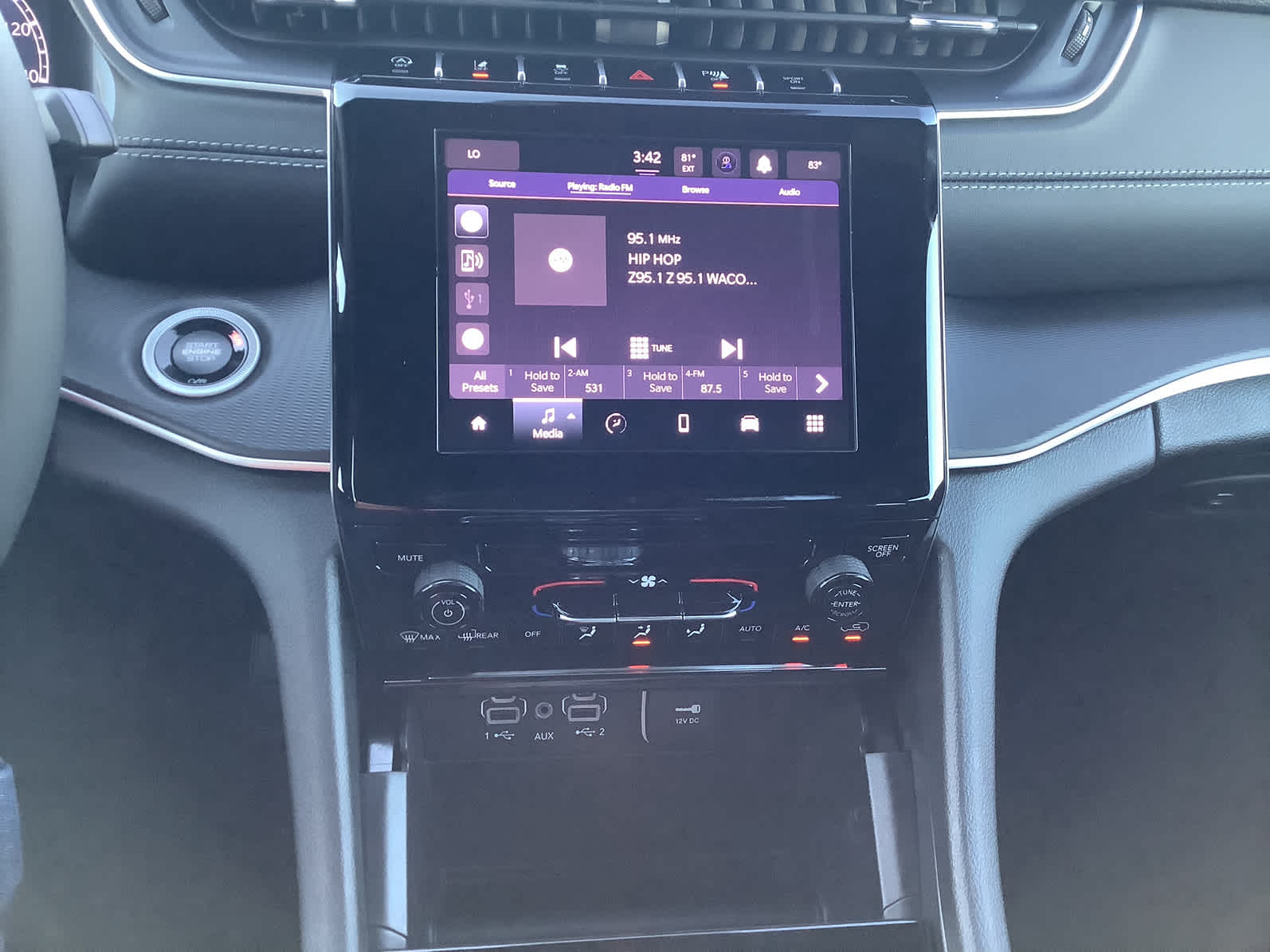 New Car 2025 Jeep Grand Cherokee  Laredo For Sale Under $50,000 In Waco, Texas