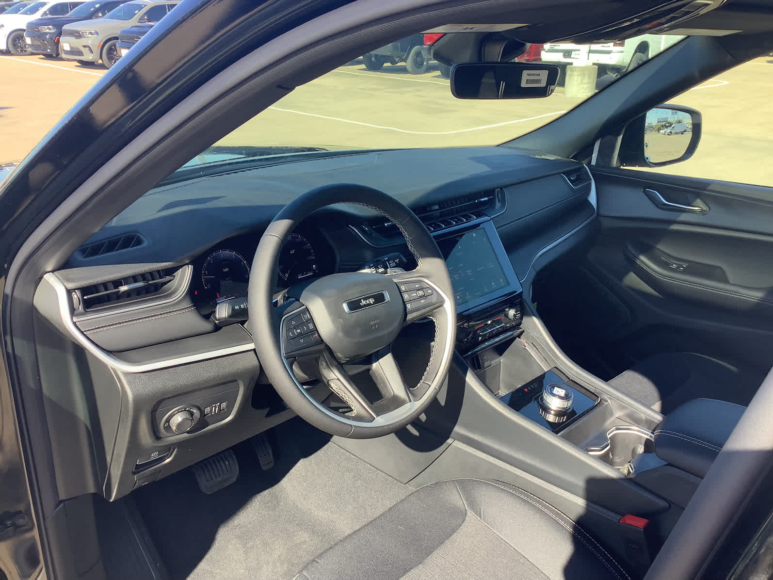 New Car 2025 Jeep Grand Cherokee  Laredo X For Sale Under $50,000 In Waco, Texas