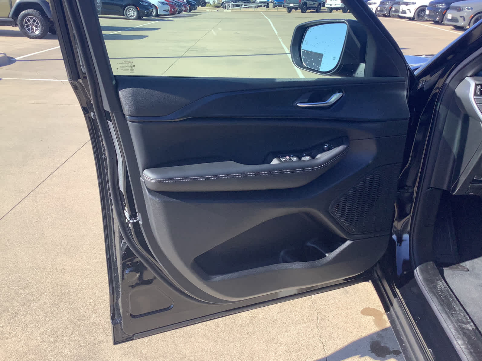 New Car 2025 Jeep Grand Cherokee  Laredo X For Sale Under $50,000 In Waco, Texas