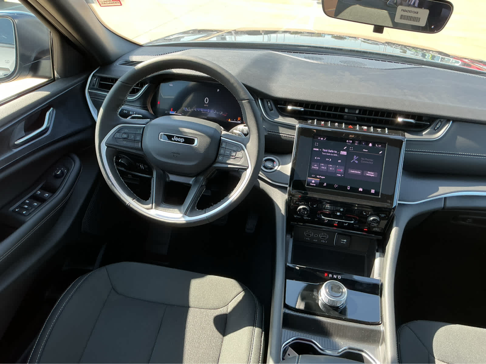 new 2026 Jeep Grand Cherokee car, priced at $43,305