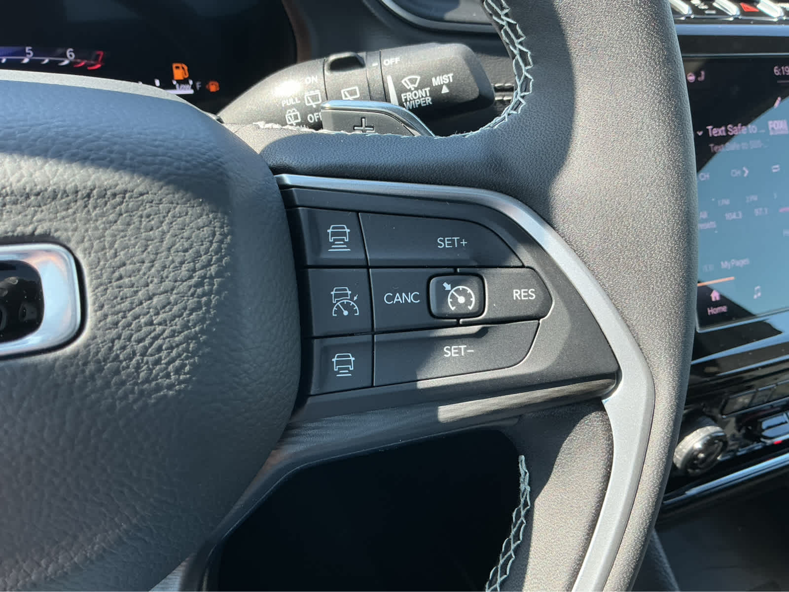 new 2026 Jeep Grand Cherokee car, priced at $43,305