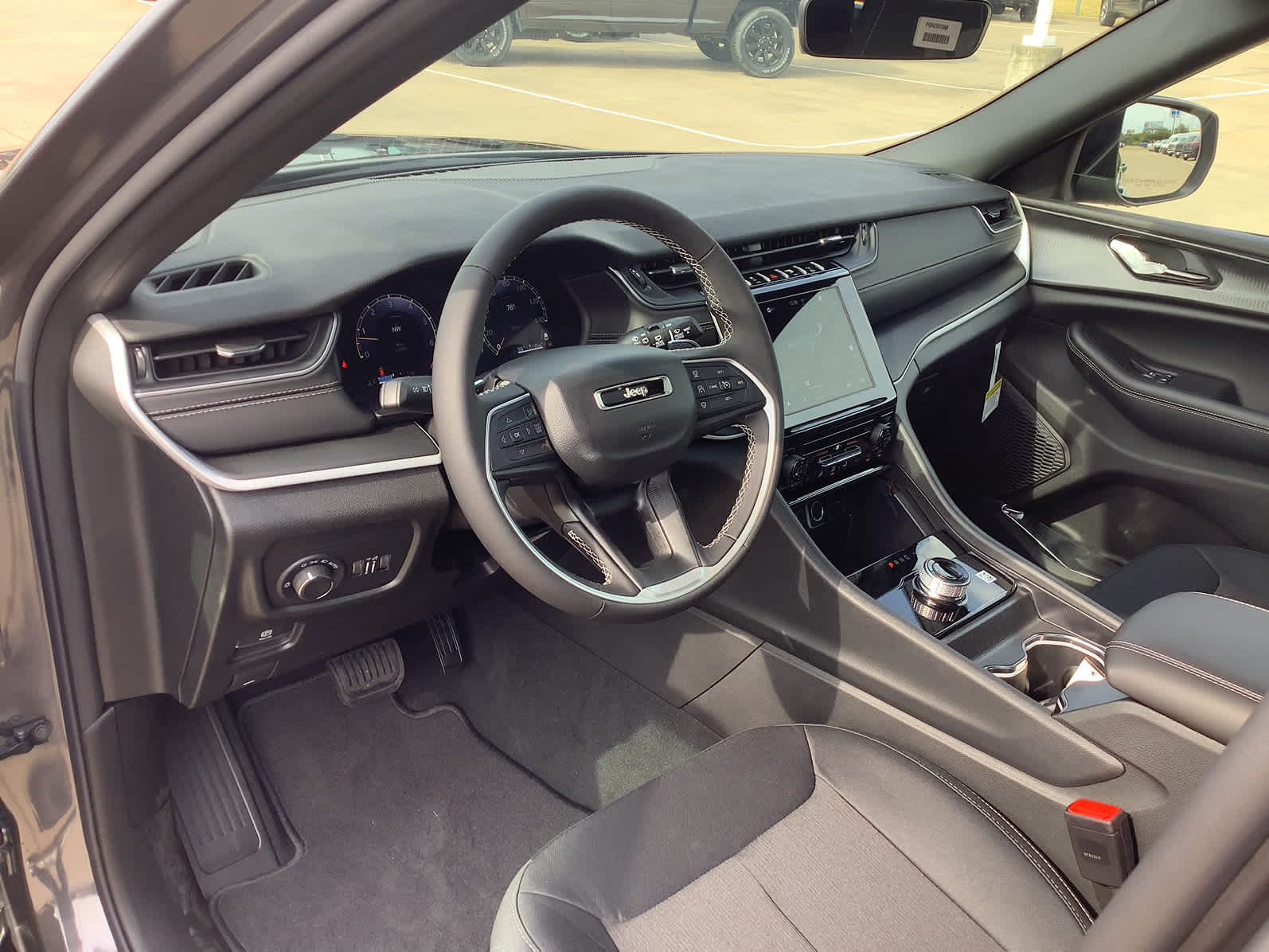 New Car 2025 Jeep Grand Cherokee  Laredo X For Sale Under $50,000 In Waco, Texas