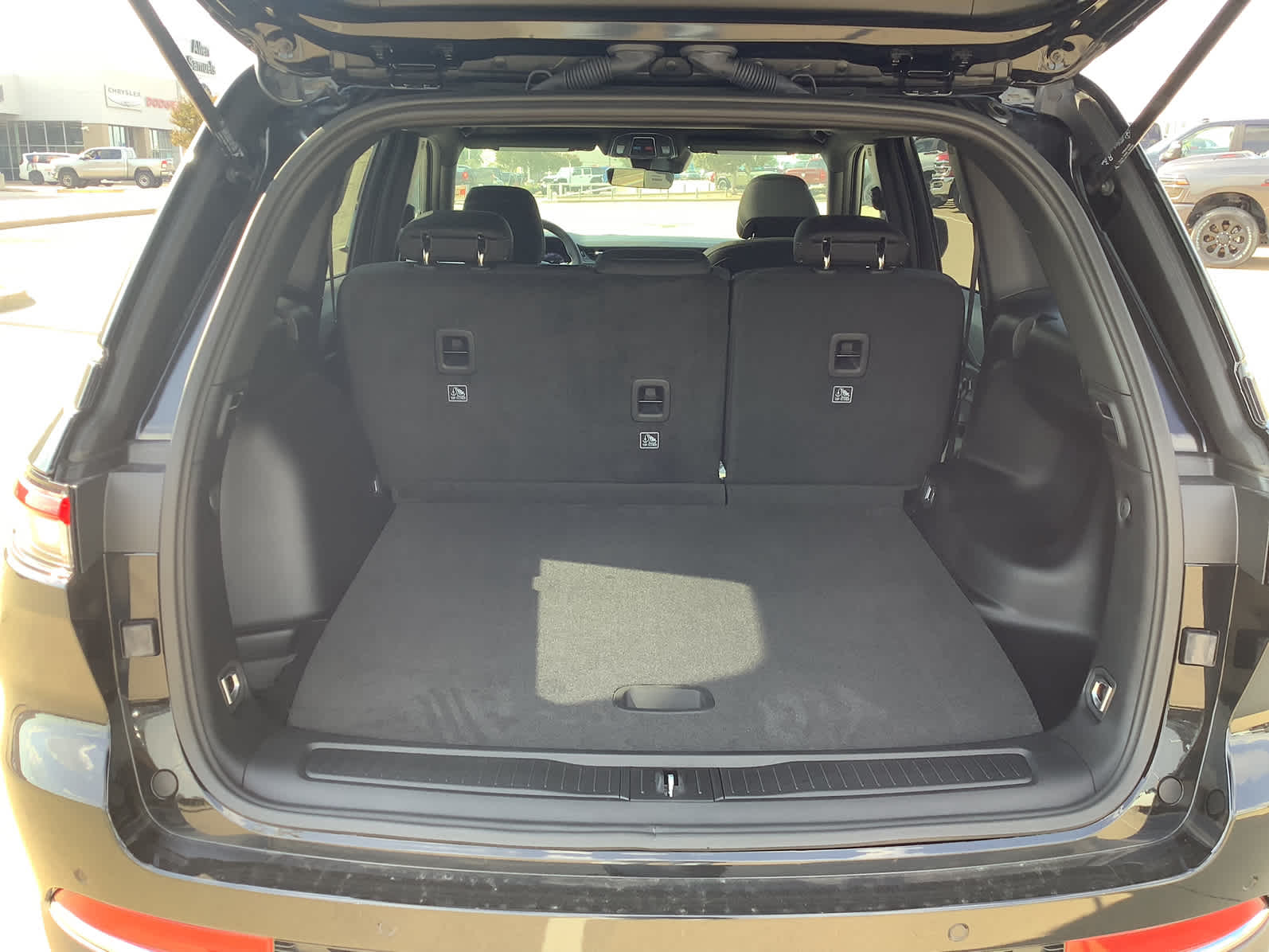 New Car 2025 Jeep Grand Cherokee  Laredo For Sale In Waco, Texas