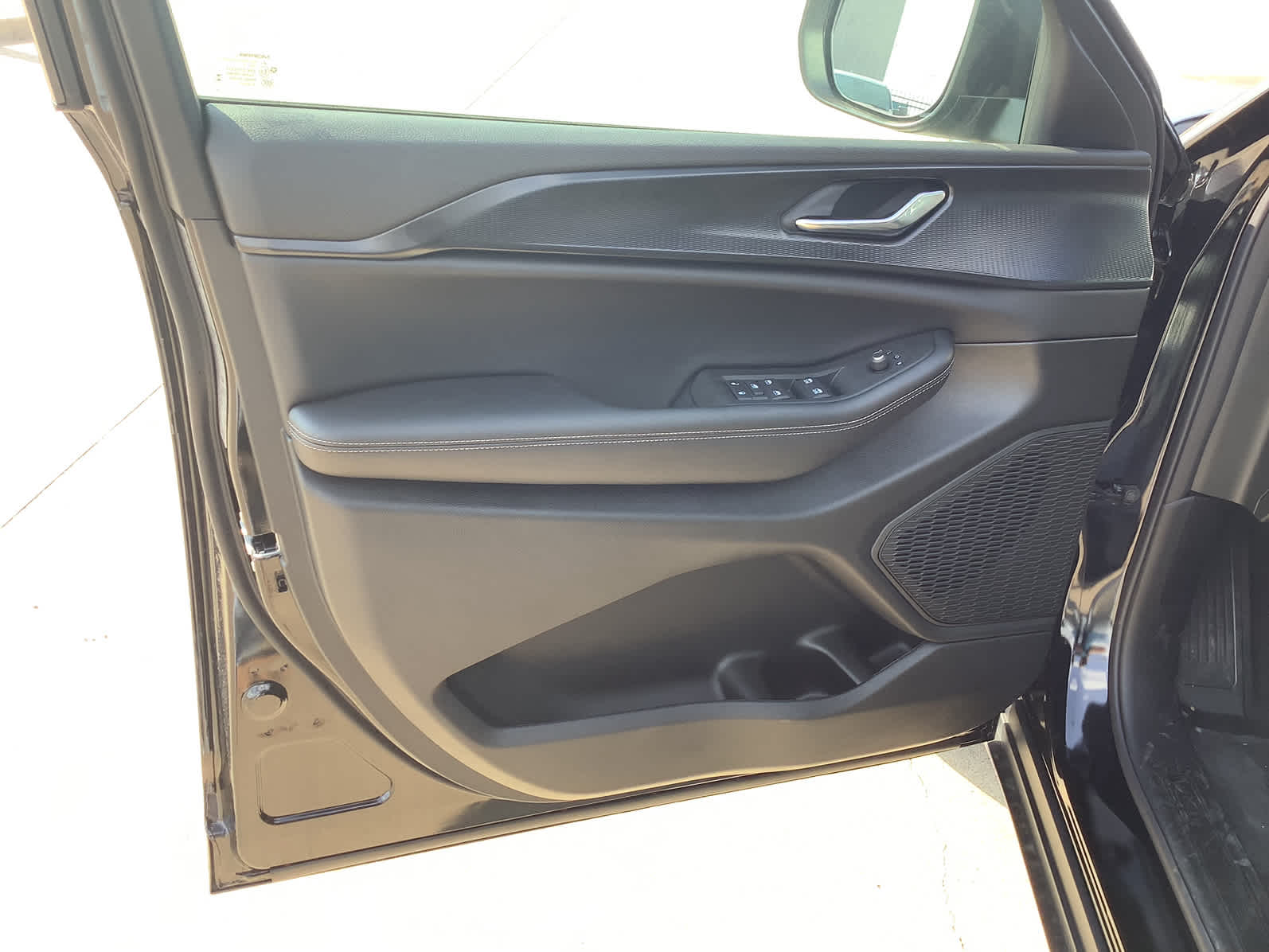 New Car 2025 Jeep Grand Cherokee  Laredo For Sale In Waco, Texas