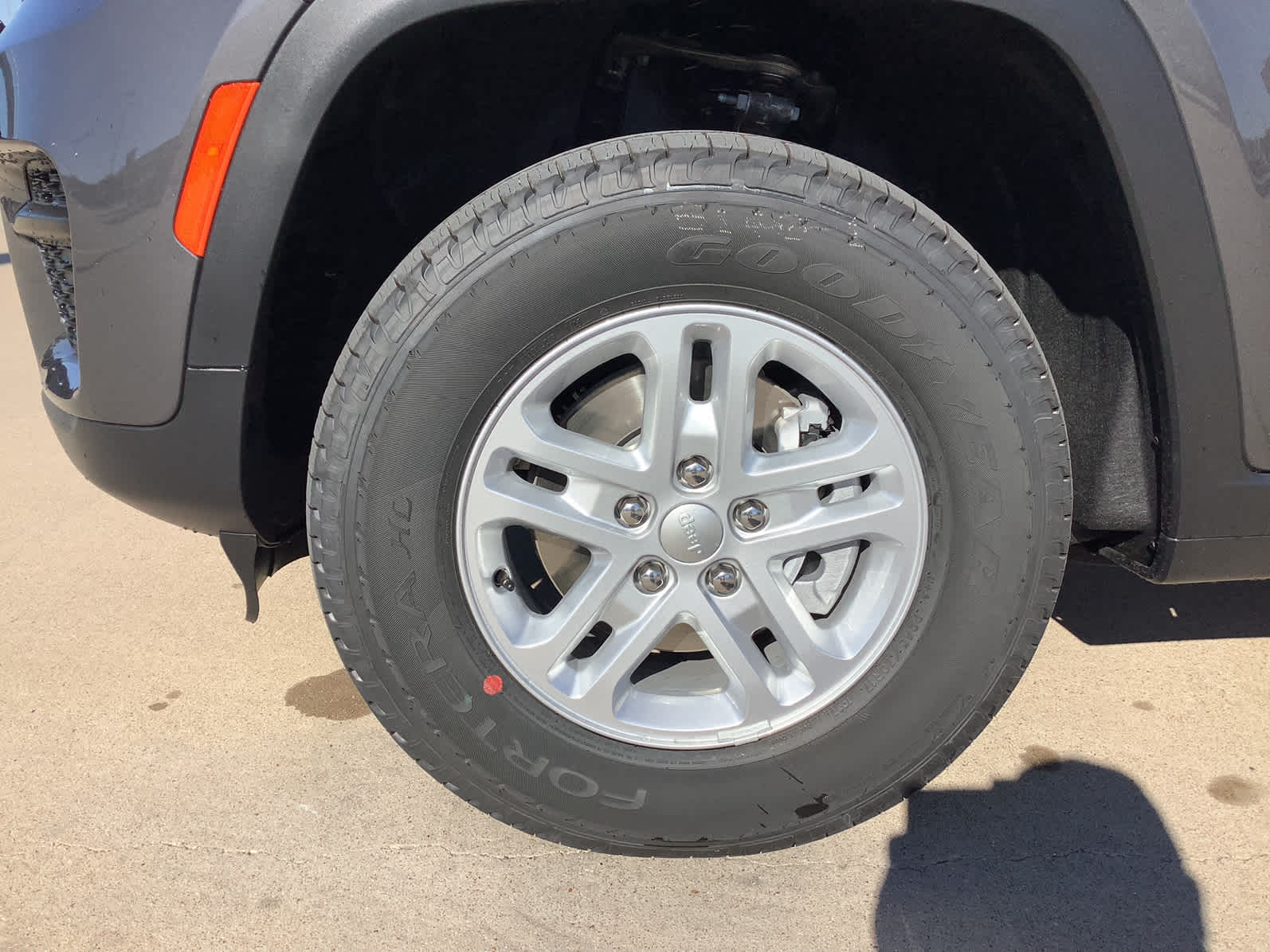 New Car 2025 Jeep Grand Cherokee  Laredo For Sale Under $40,000 In Waco, Texas