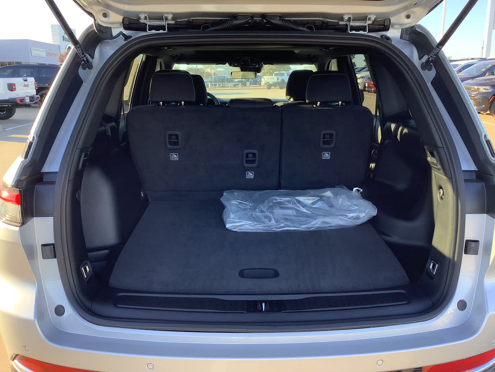 New Car 2025 Jeep Grand Cherokee  Laredo X For Sale Under $50,000 In Waco, Texas