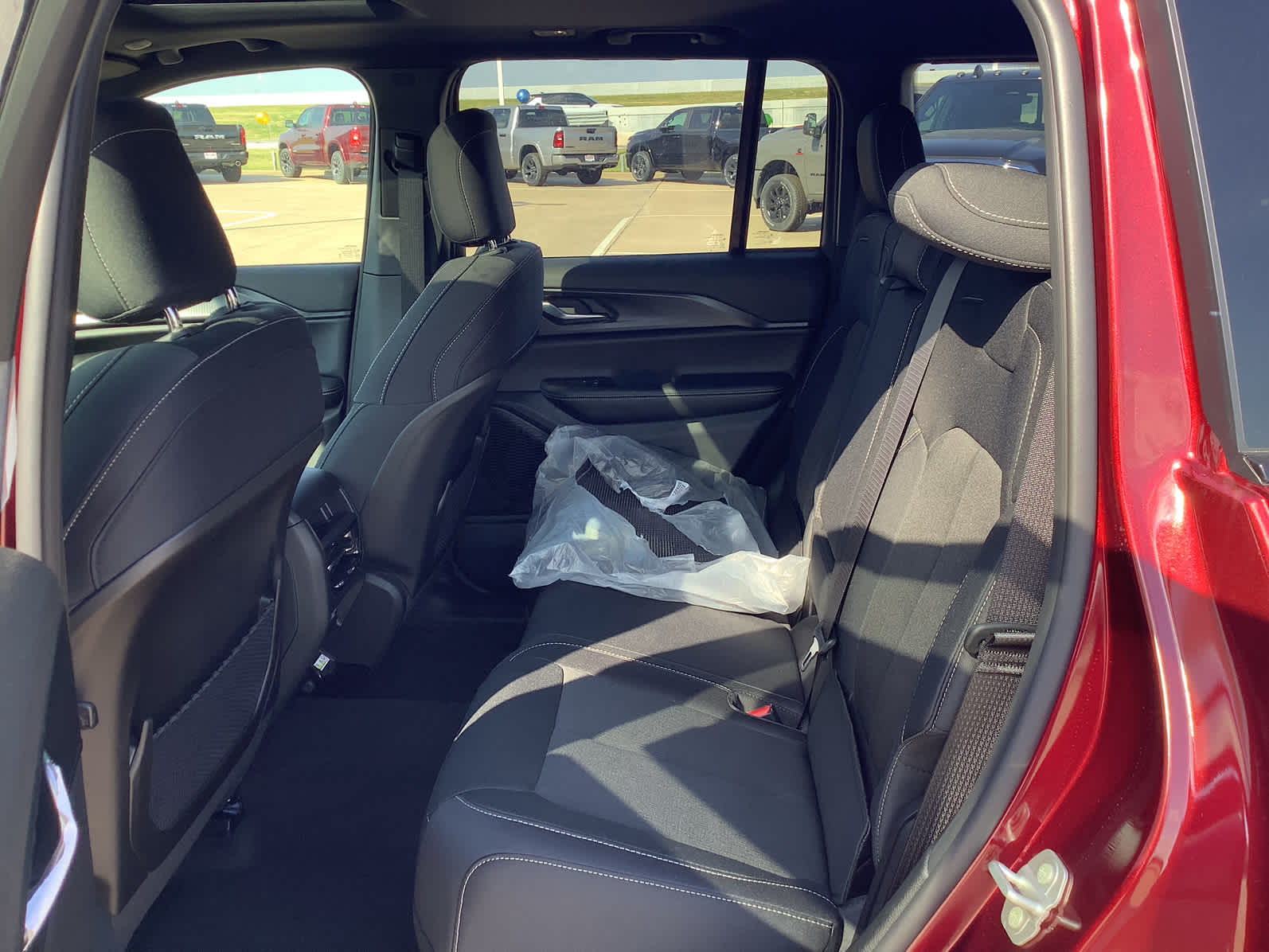 New Car 2025 Jeep Grand Cherokee  Laredo For Sale In Waco, Texas