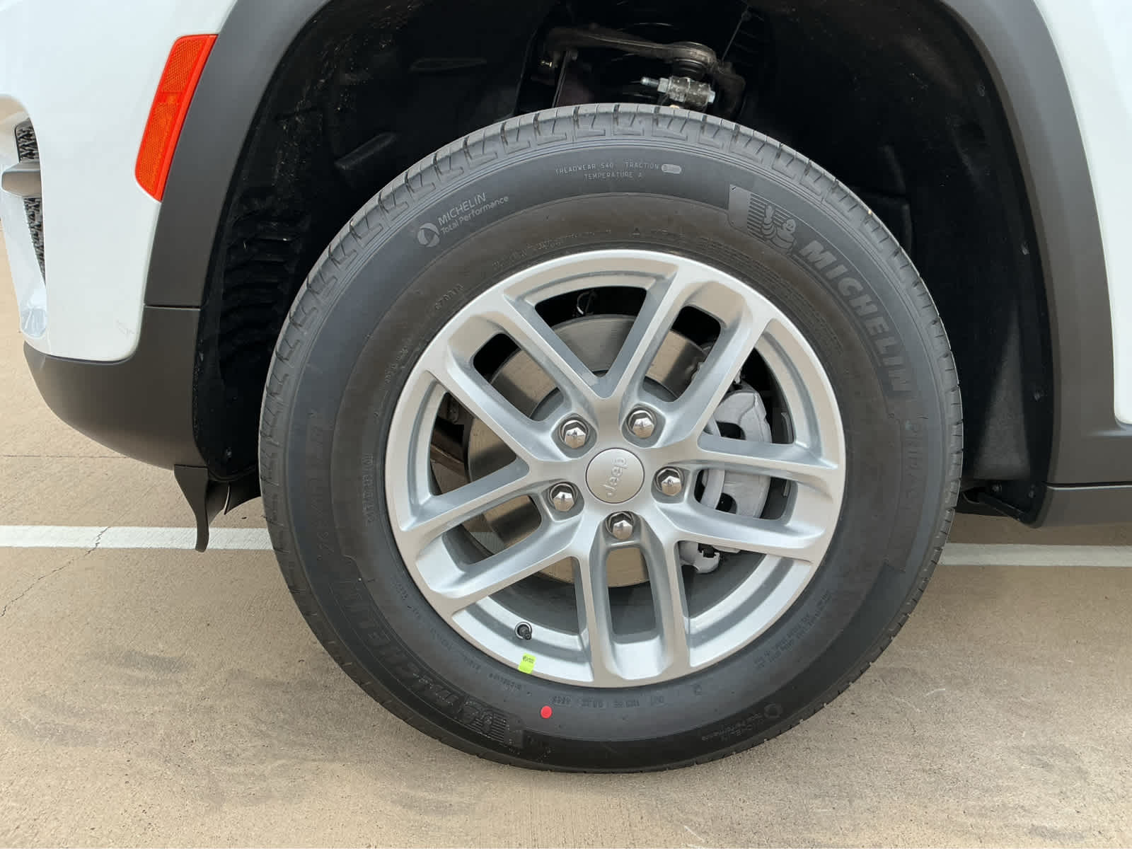 new 2026 Jeep Grand Cherokee car, priced at $42,710