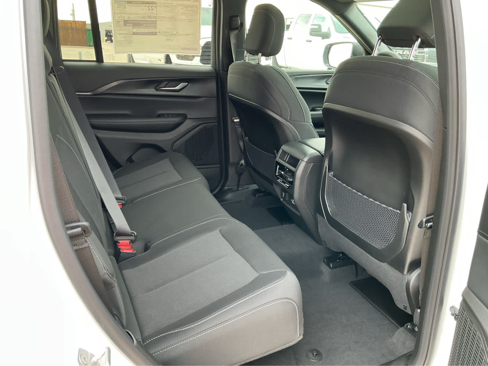 new 2026 Jeep Grand Cherokee car, priced at $42,710