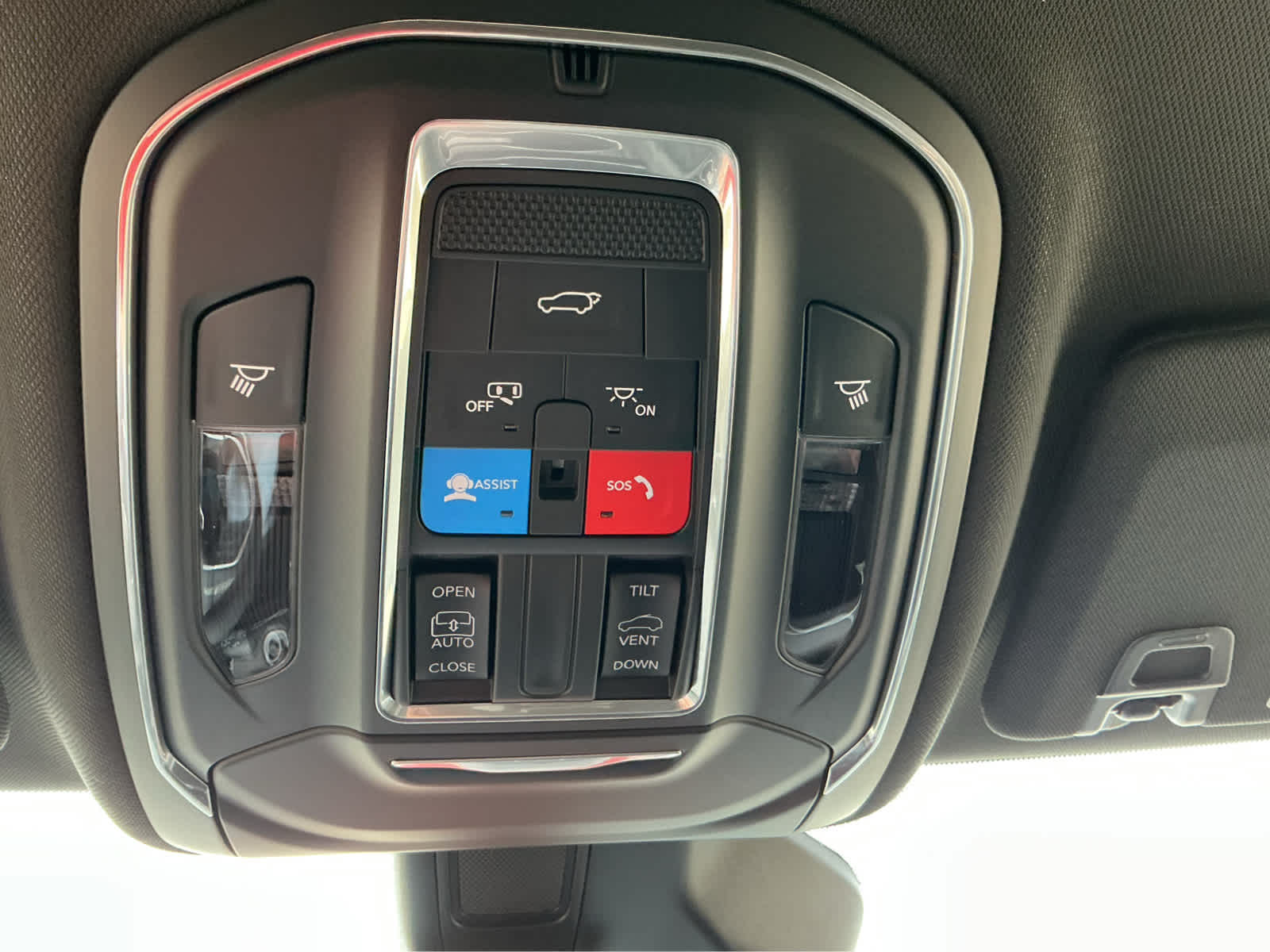 new 2026 Jeep Grand Cherokee car, priced at $42,710