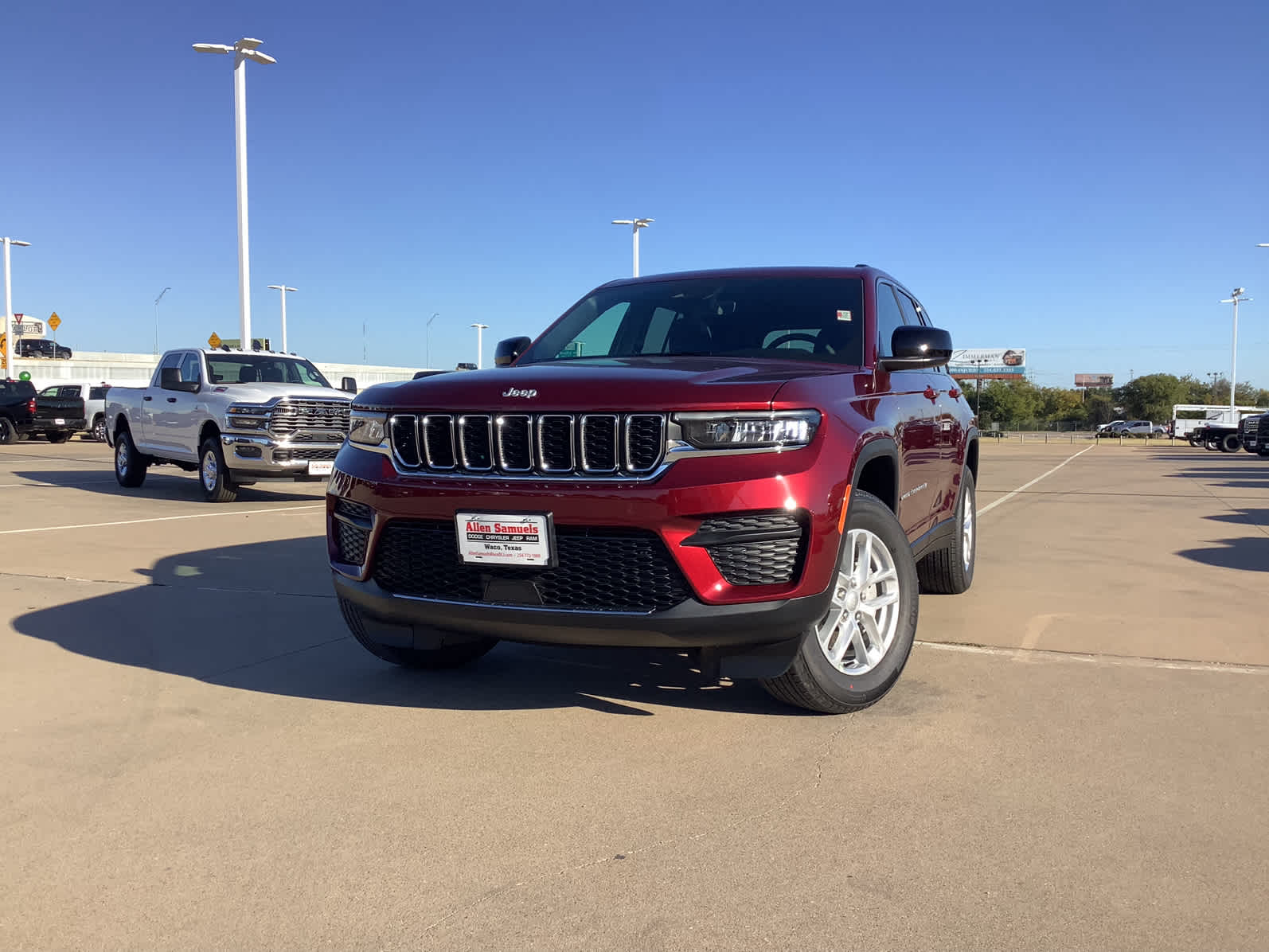 New Car 2025 Jeep Grand Cherokee  Laredo X For Sale Under $50,000 In Waco, Texas