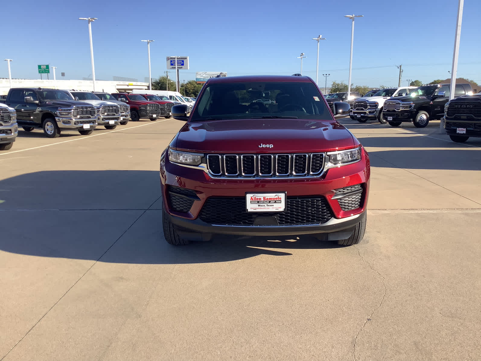 New Car 2025 Jeep Grand Cherokee  Laredo X For Sale Under $50,000 In Waco, Texas