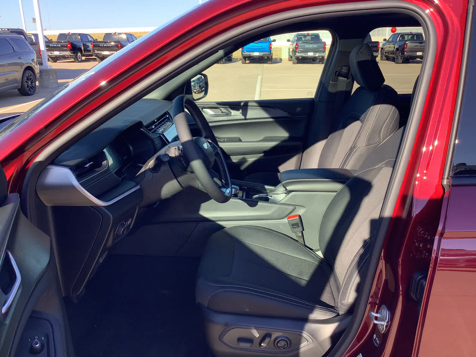 New Car 2025 Jeep Grand Cherokee  Laredo X For Sale Under $50,000 In Waco, Texas