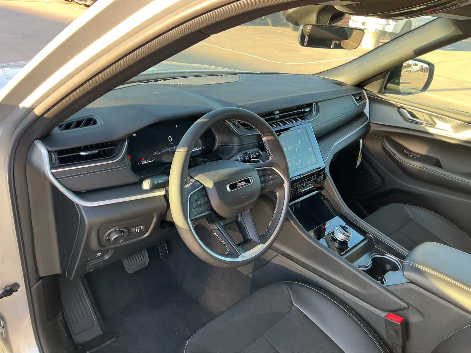 New Car 2025 Jeep Grand Cherokee  Altitude For Sale Under $50,000 In Waco, Texas