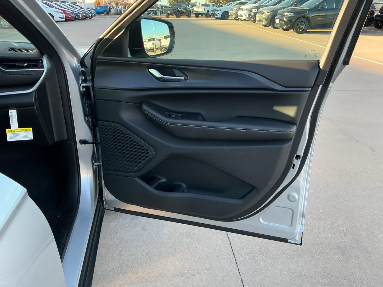 New Car 2025 Jeep Grand Cherokee  Altitude For Sale Under $50,000 In Waco, Texas