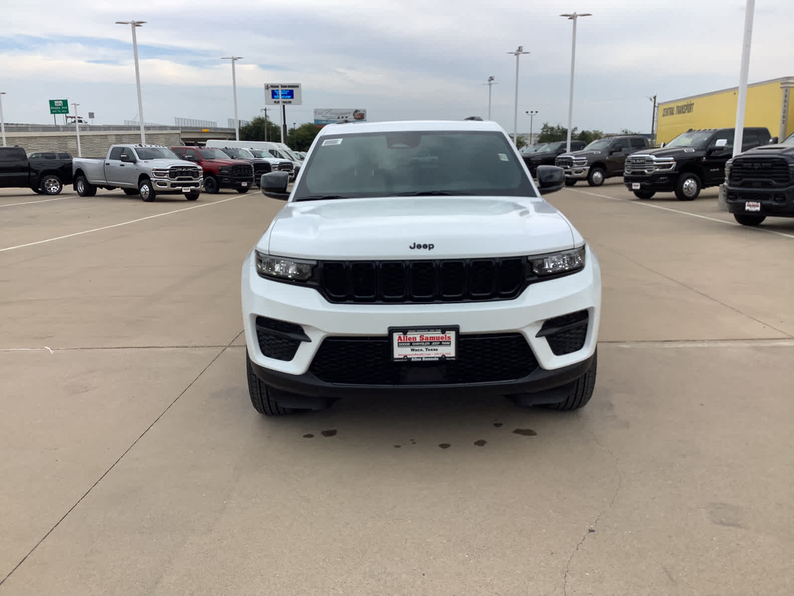 New Car 2025 Jeep Grand Cherokee  Altitude X For Sale Under $50,000 In Waco, Texas