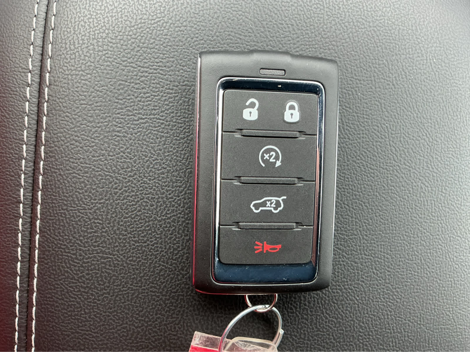 new 2026 Jeep Grand Cherokee car, priced at $45,655